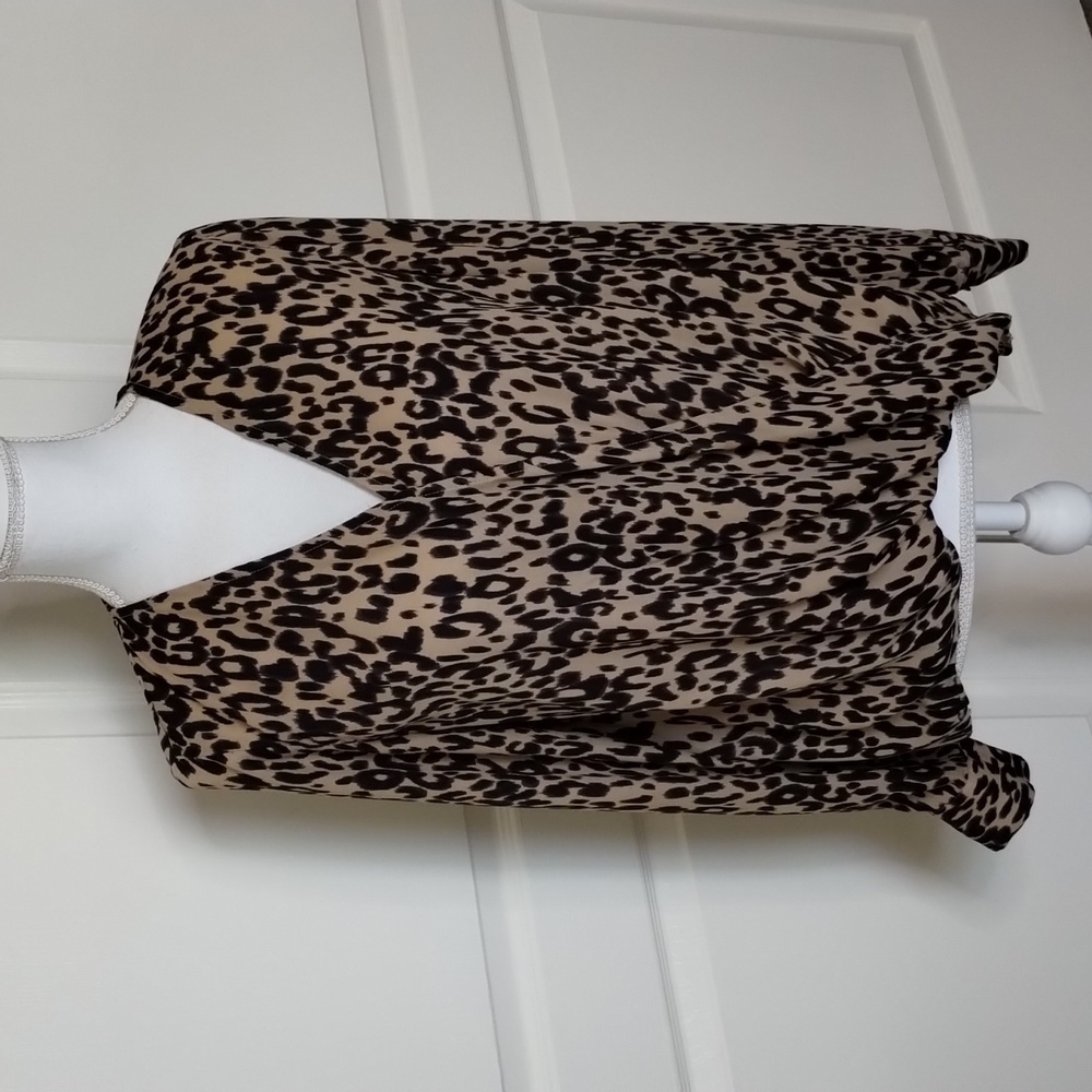 Mittoshop Leopard Print Size Medium Rolled Front … - image 1